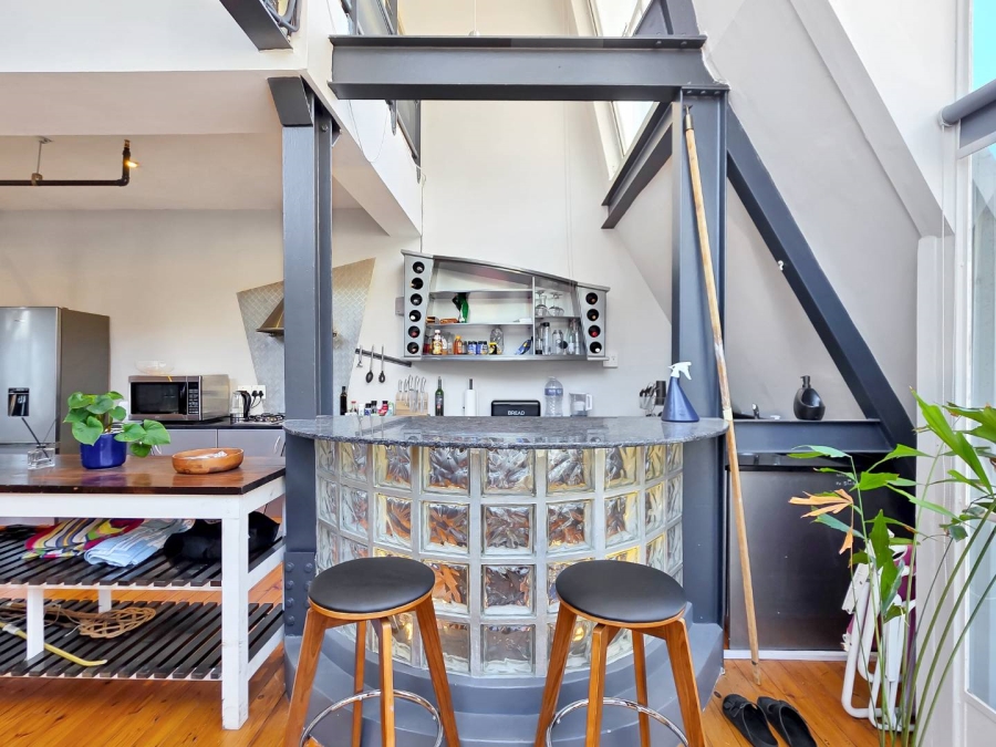 1 Bedroom Property for Sale in Cape Town City Centre Western Cape